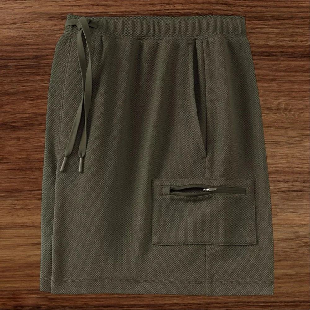 Lands’ End Men’s Olive Green 5.5” Pique Shorts. Size Large 36-38